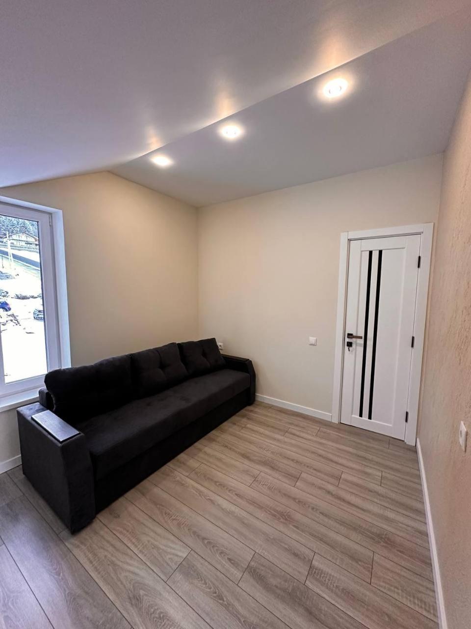 Park House Apartment Palyanytsya Bagian luar foto