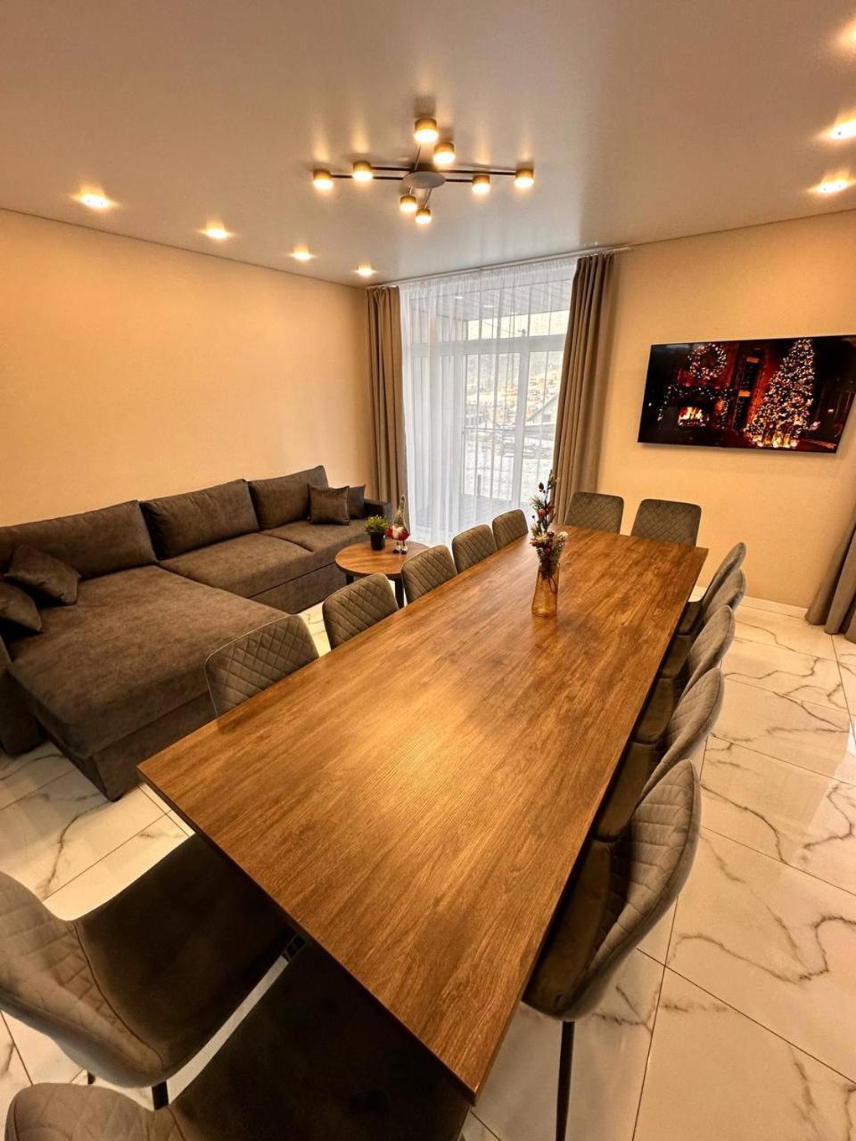 Park House Apartment Palyanytsya Bagian luar foto